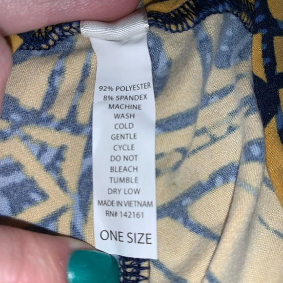 LuLaRoe One Size Leggings - Picture 5 of 5